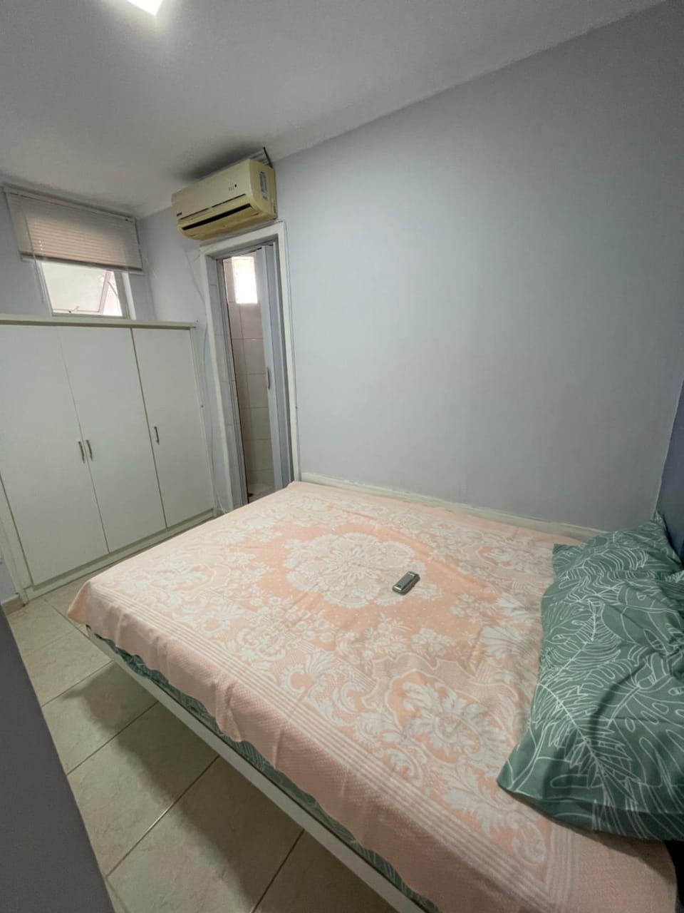Apartamento Guarujá Enseada, 450m da praia 3 quartos, 2 banheiros, amplo Apartment in State of São Paulo