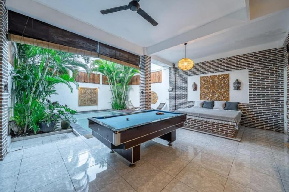 Billiard