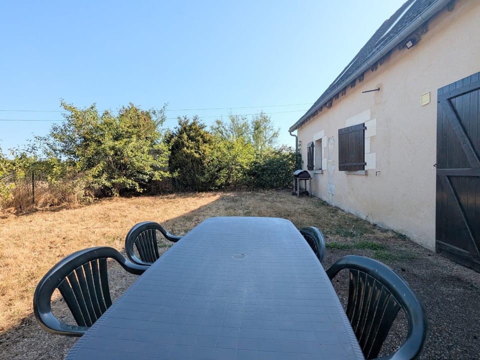 Maison de campagne près de Châteauroux, pour familles - FR-1-591-777 House in Centre-Val de Loire