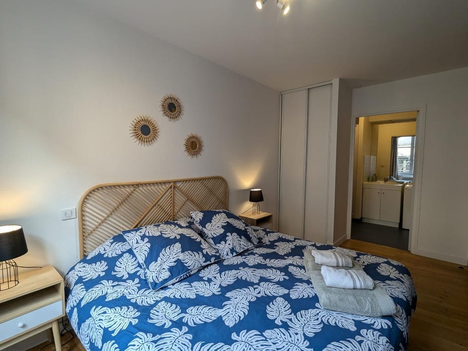 Charmant Appartement au Cœur du Puy-en-Velay - FR-1-582-544 House in Auvergne-Rhône-Alpes