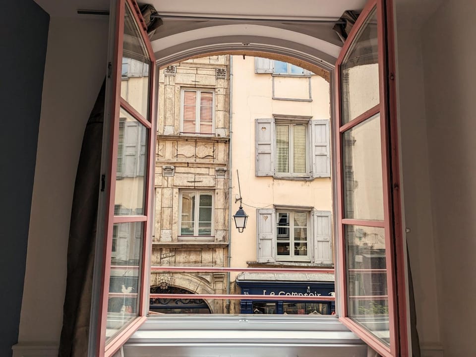 Charmant Appartement au Cœur du Puy-en-Velay - FR-1-582-544 House in Auvergne-Rhône-Alpes