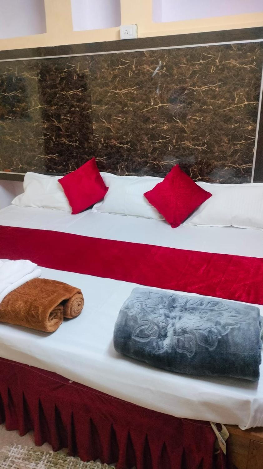 Shivlok Stay Bed and Breakfast in Varanasi