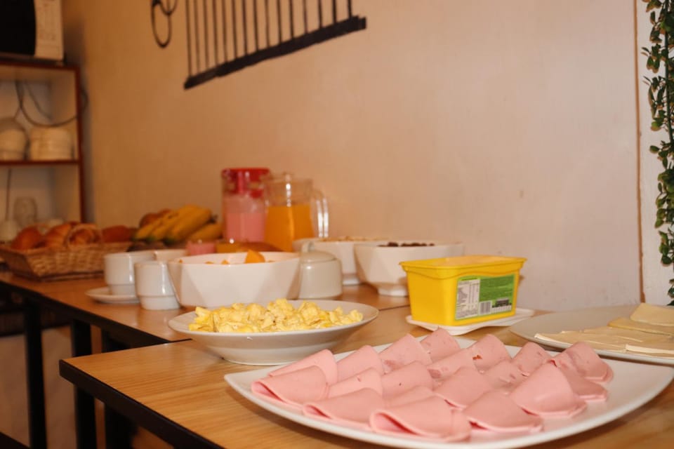 Breakfast, Buffet breakfast