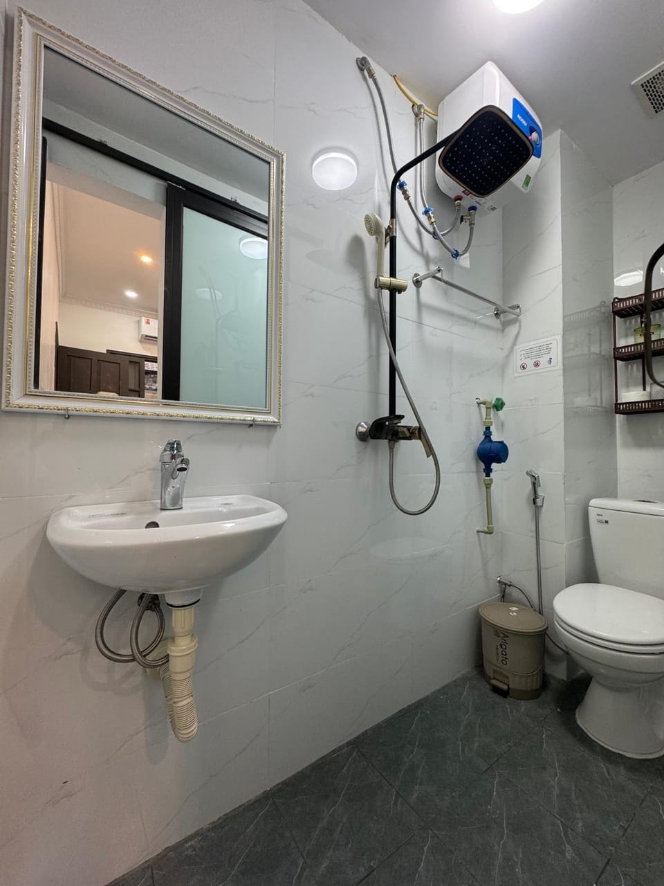 Toilet, Bathroom