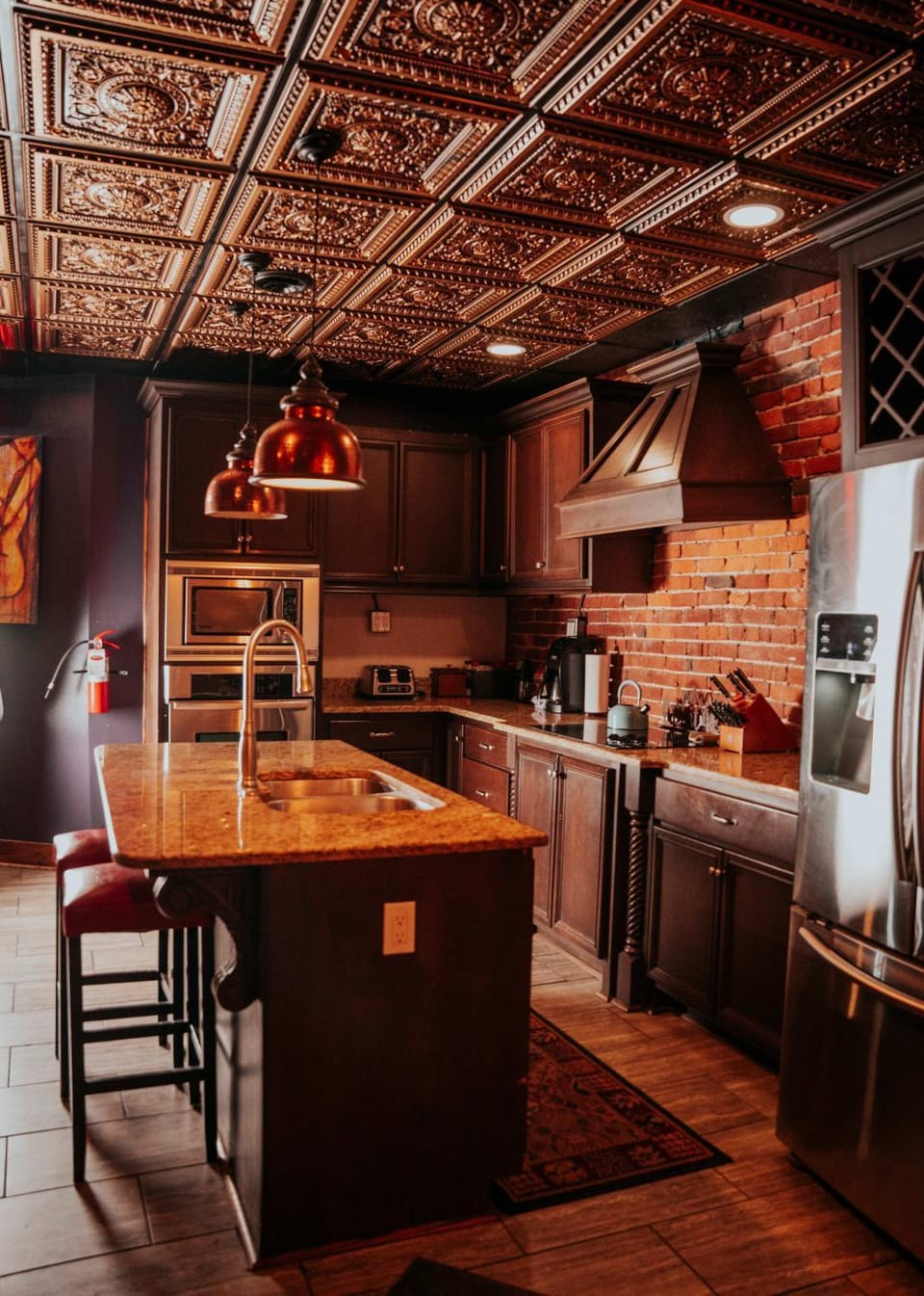 Rockstar Penthouse Speakeasy - Massive by Broadway House in East Nashville