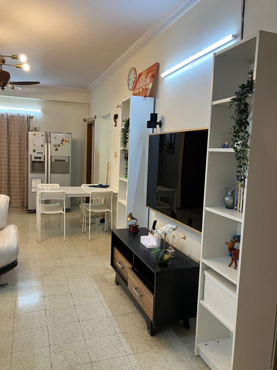Spacious 2 BHK in VIP Area Apartment in Bengaluru