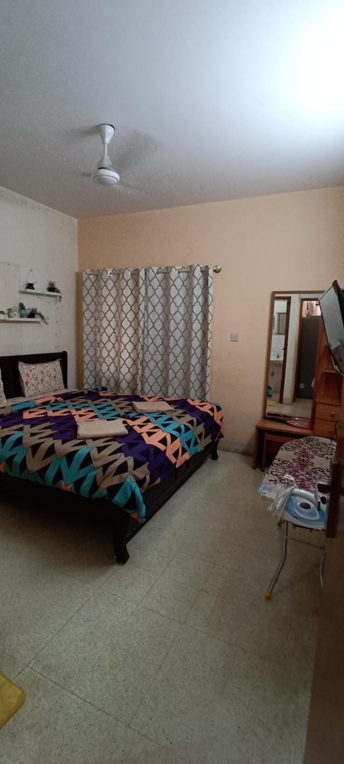 Spacious 2 BHK in VIP Area Apartment in Bengaluru