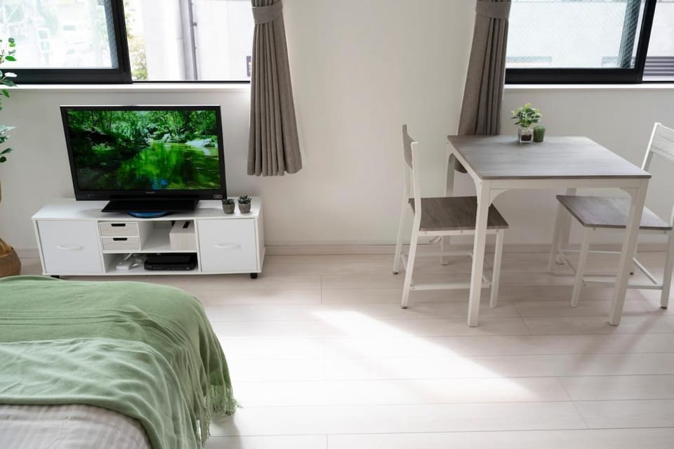 TV and multimedia, Living room, Photo of the whole room, Seating area