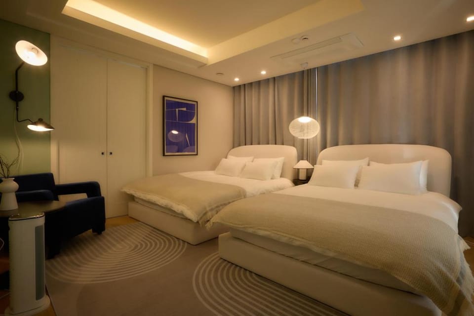 NEW OPEN COEX 1min 40 sqm hotel level 4 room premium stay Apartment in Seoul