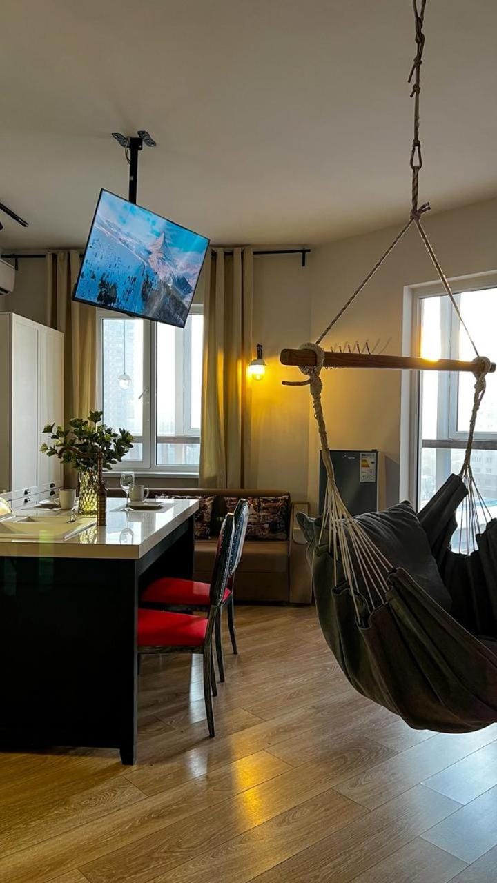 НЕОБЫЧНАЯ Квартира с уникальным ремонтом рядом с Мега Центр Apartment in Almaty