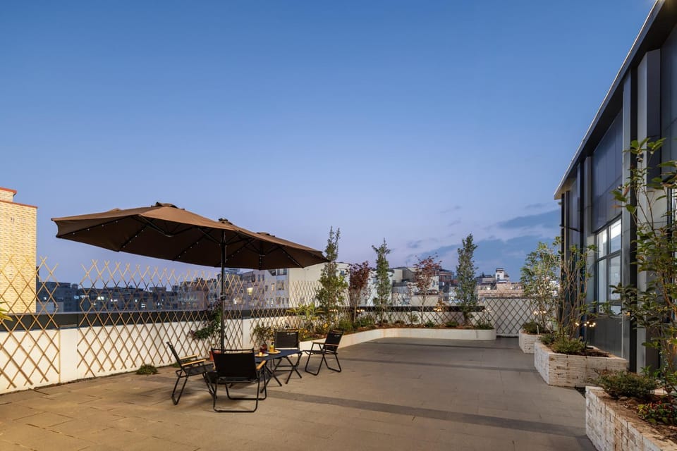 Garden, Balcony/Terrace