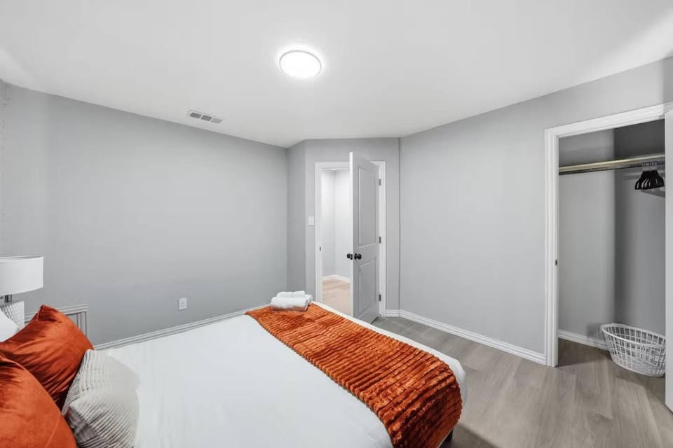 Urban Luxe Retreat, 5 Minutes to FIFA Fan Festival House in Dallas