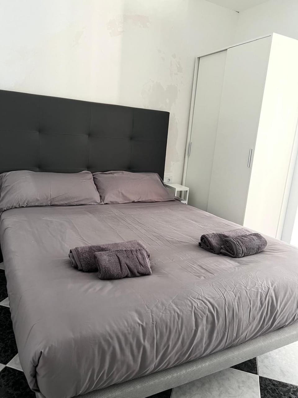 Seahomes Vacations - CentralVillage House at Beach House in Blanes