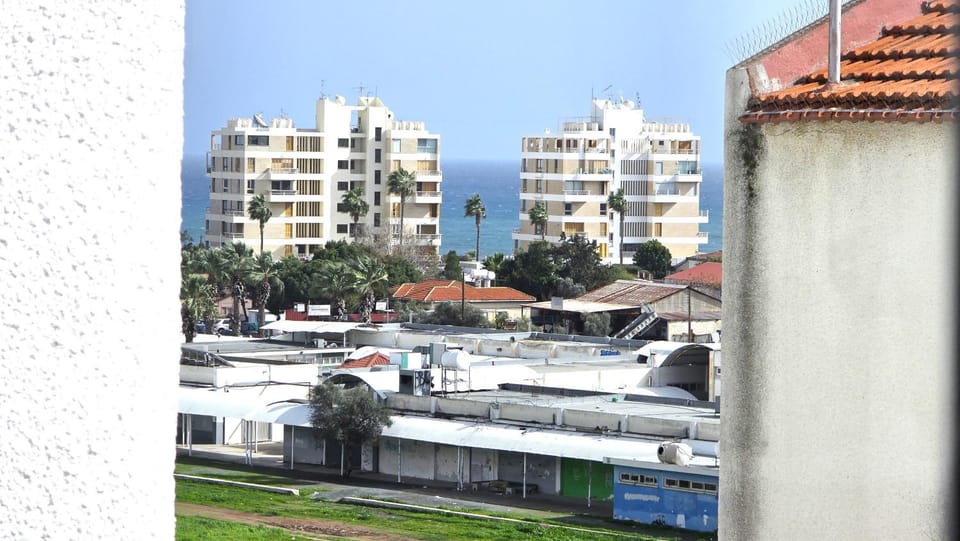 Property building, View (from property/room)
