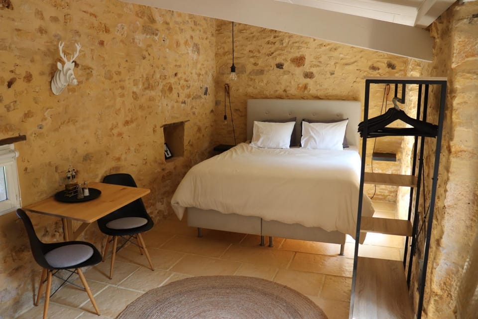 La Bergerie Apartment in Nouvelle-Aquitaine