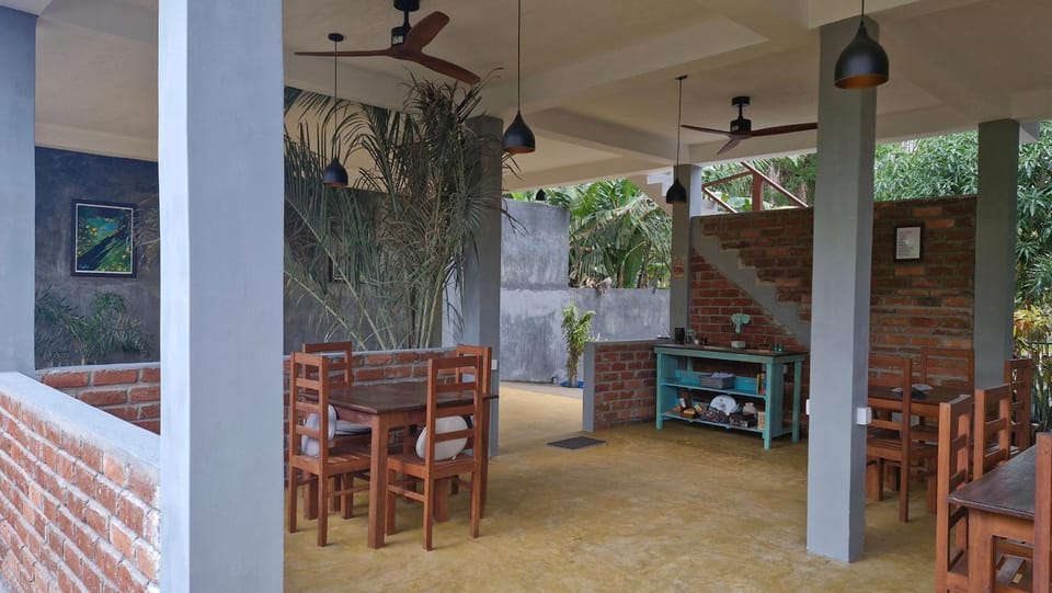 Blue skies guest house and restaurant Bed and Breakfast in Southern Province