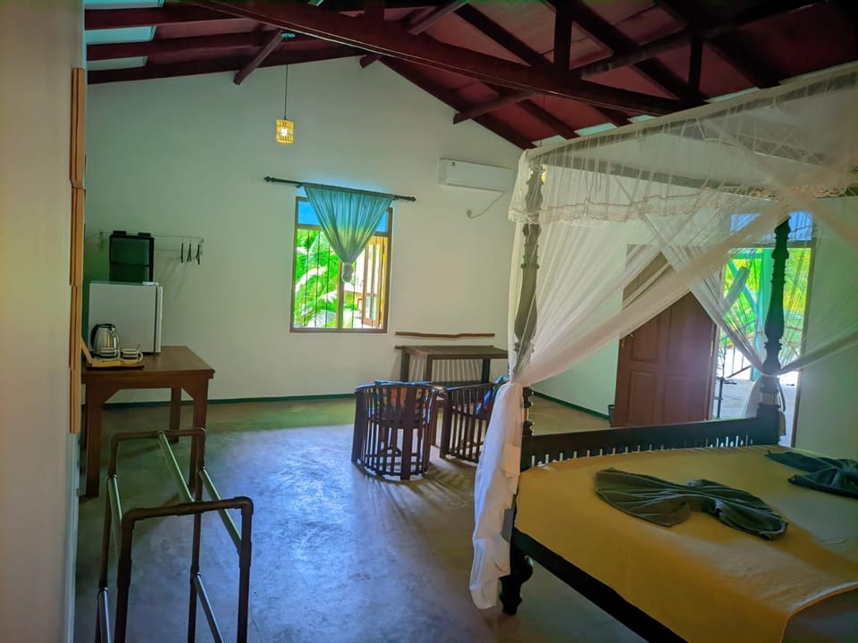 Blue skies guest house and restaurant Bed and Breakfast in Southern Province
