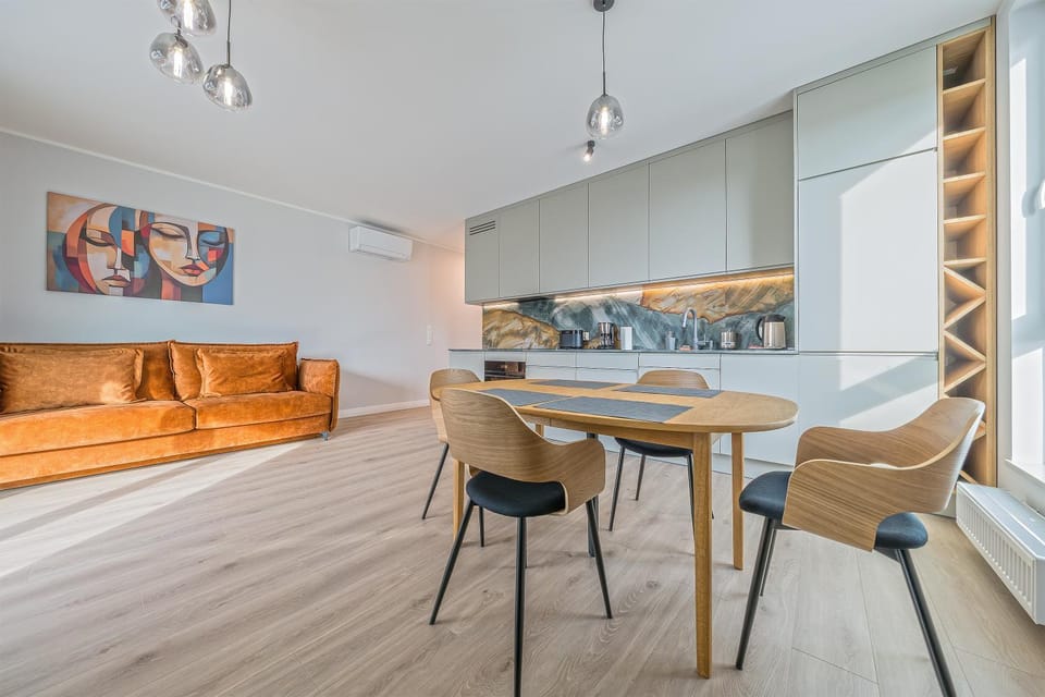 Kitchen or kitchenette, Living room, Dining area