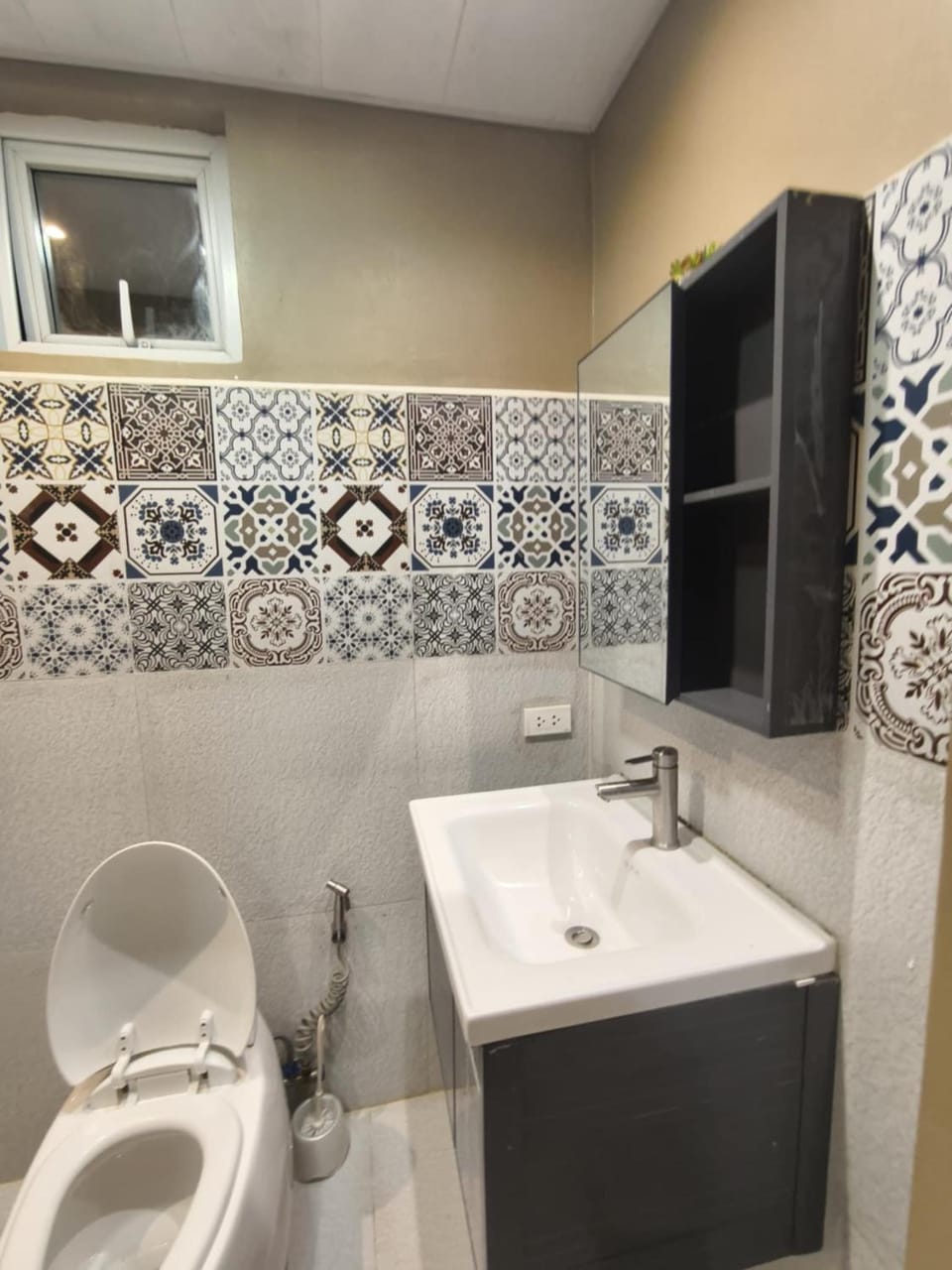 Baguio's Sleek Group Escape Apartment in Baguio