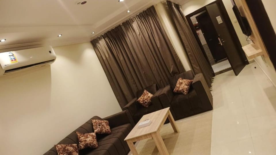 لؤلؤة الثريا للشقق المخدومة فرع لبن Apartment in Riyadh