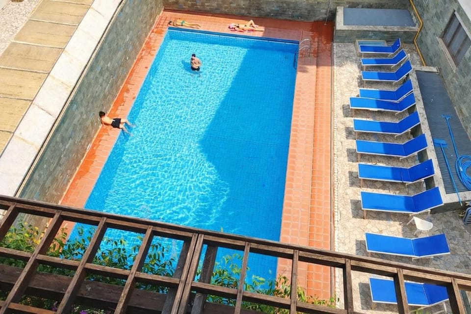 Property building, Swimming pool