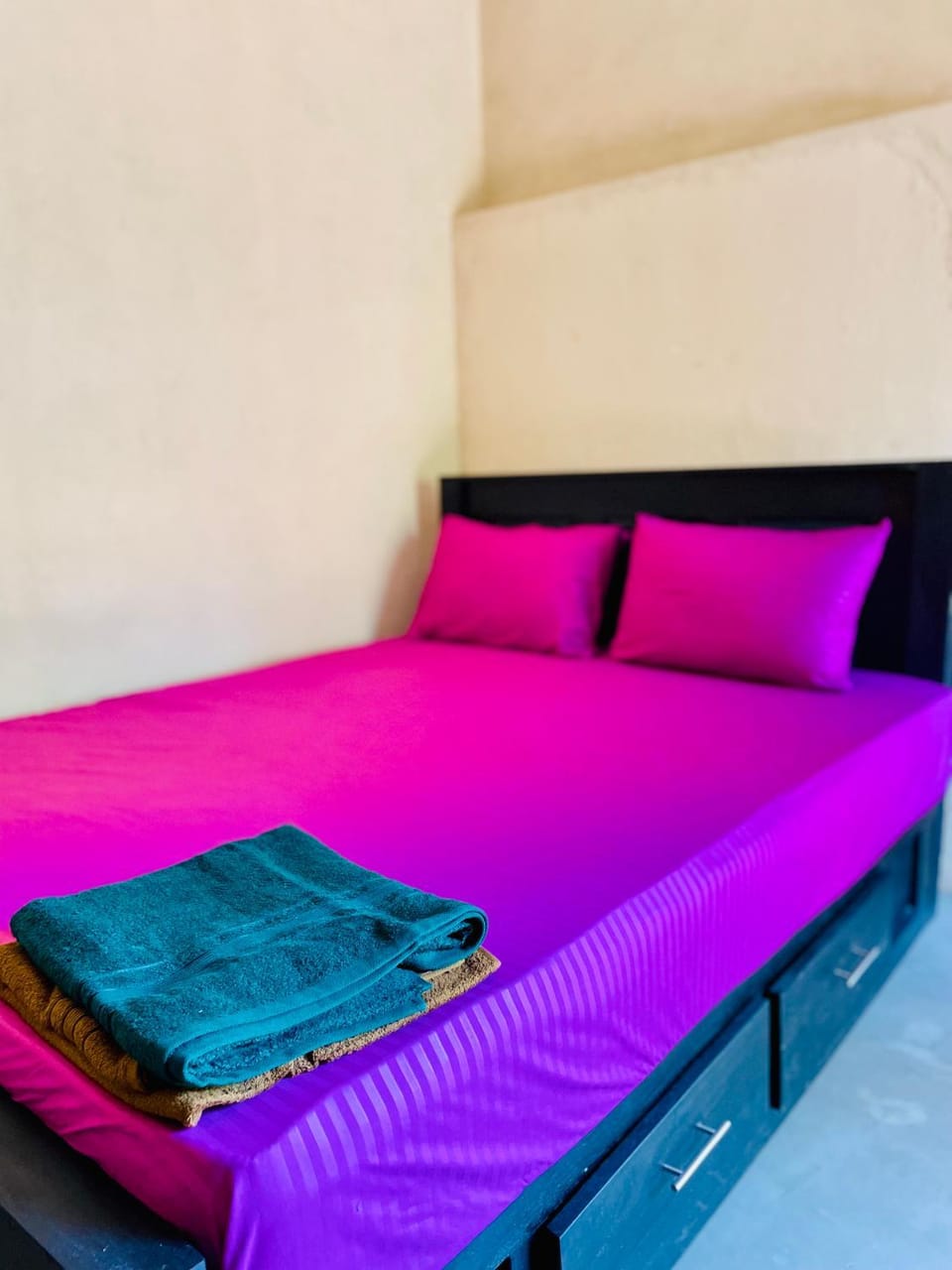 OM Inn Hostel in Sri Lanka