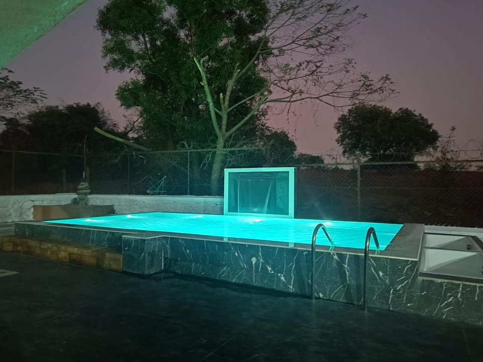 Night, Pool view, Pool view, Swimming pool, Swimming pool, Swimming pool