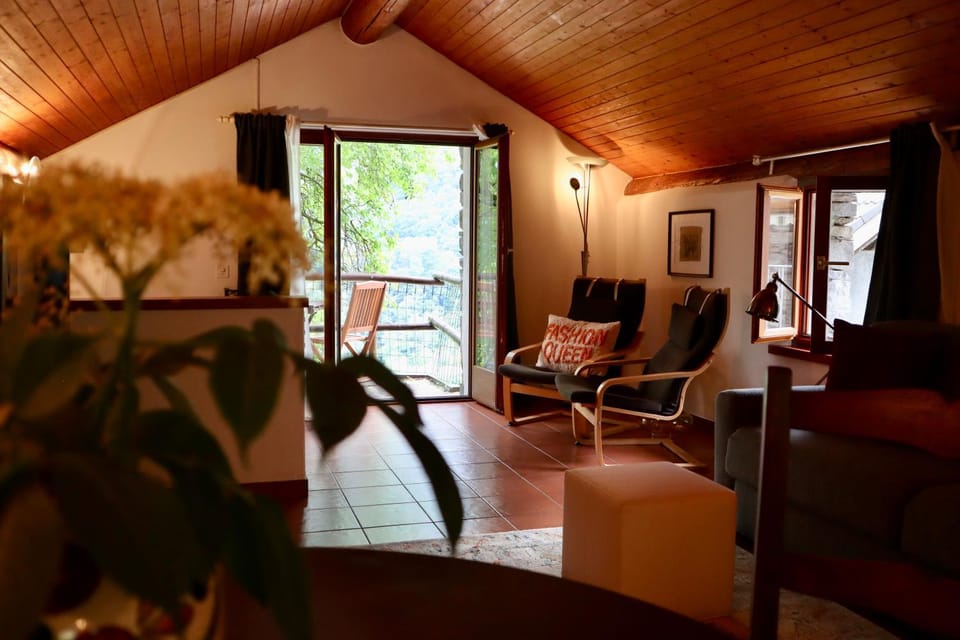Verzasca Lodge Tea - Charming retreat in nature House in Canton of Ticino