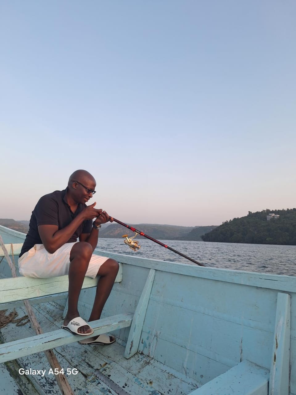 Almasi Campsite Lake Victoria Waterfront Campground/ 
RV Resort in Kenya
