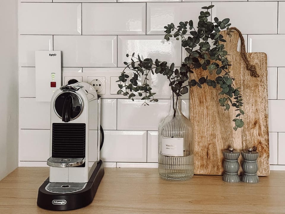 Coffee/tea facilities, Kitchen or kitchenette