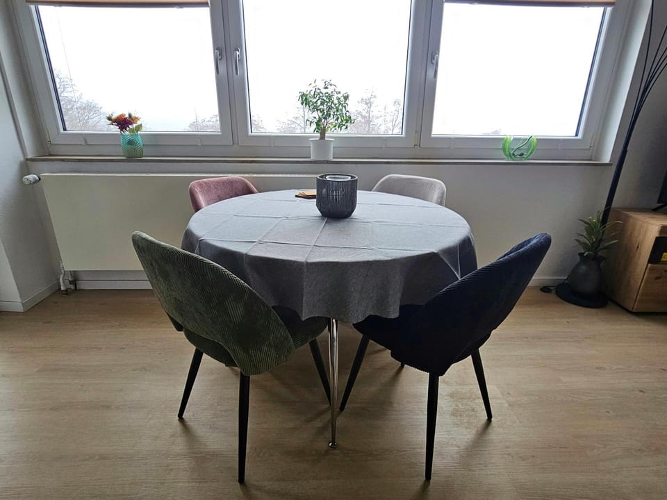 Dining area, Food, Food
