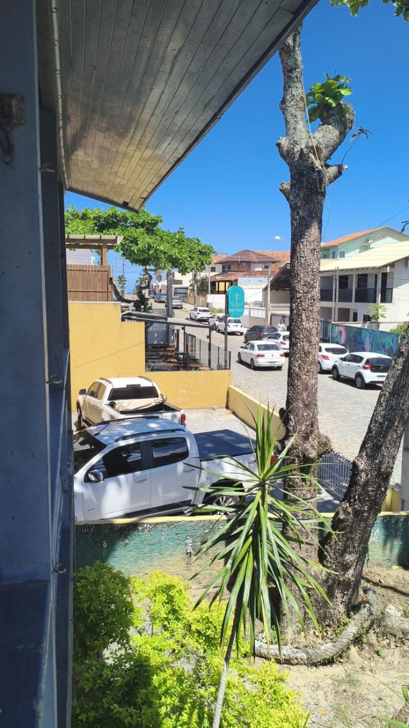Casa simples e aconchegante House in São Francisco do Sul