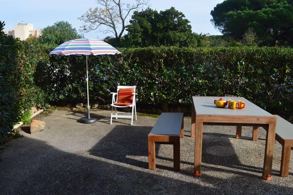 Day, Garden, Dining area, Garden view
