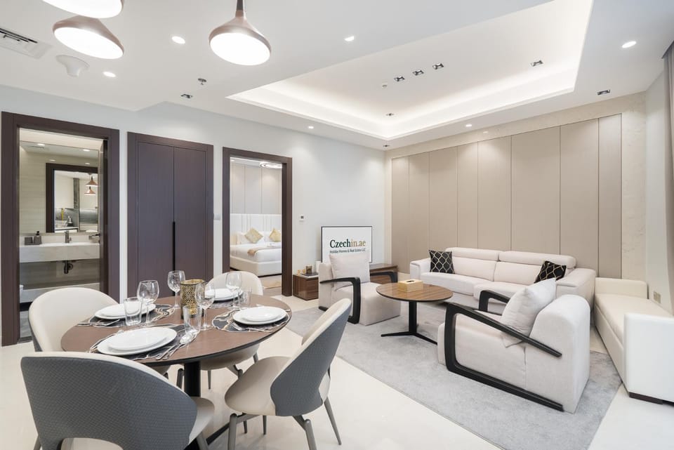 Luxury 1BR in Nobles Tower - Business Bay Skyline Apartment in Dubai