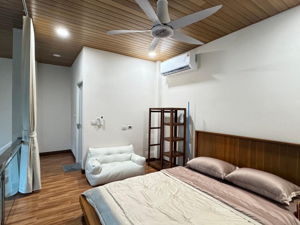Naruemon House in Ban Tai