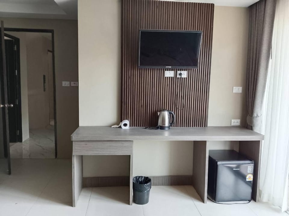 Sitara Patong Beach Hotel in Patong