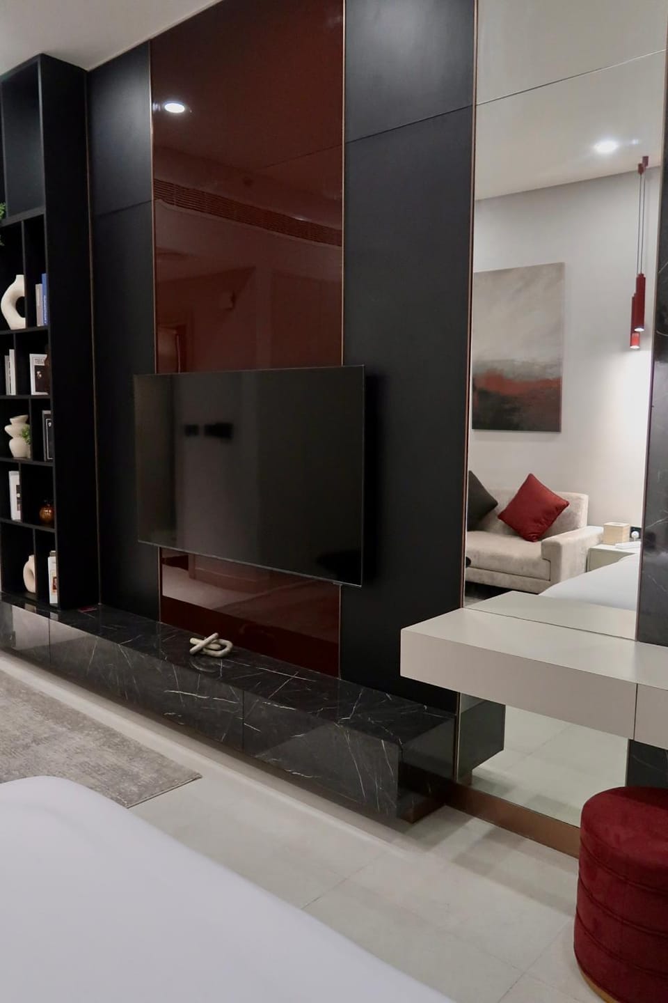 Stylish Studio in Dubai's Heart by Crescent Key Apartment in Dubai
