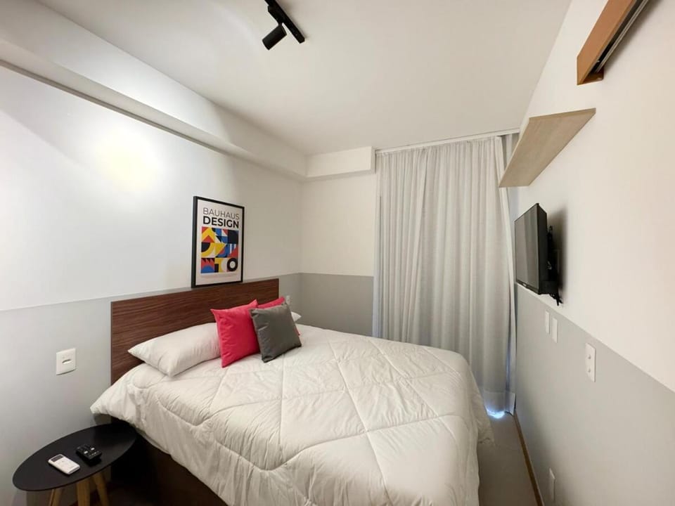 novinho excepcional quarto e sala no porto da barra Apartment in Salvador