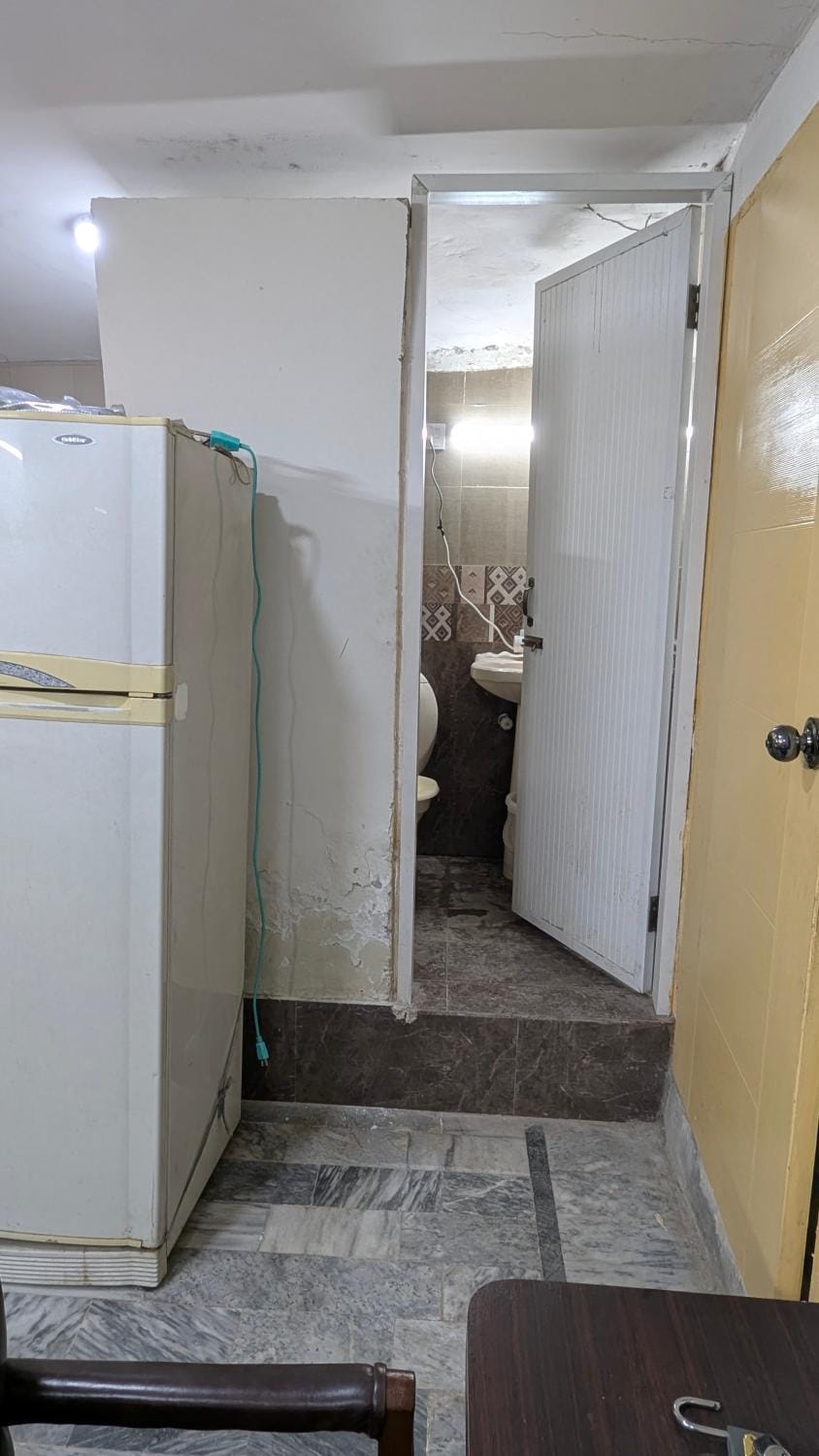 Elegant Room in heart of Islamabad Bed and Breakfast in Islamabad
