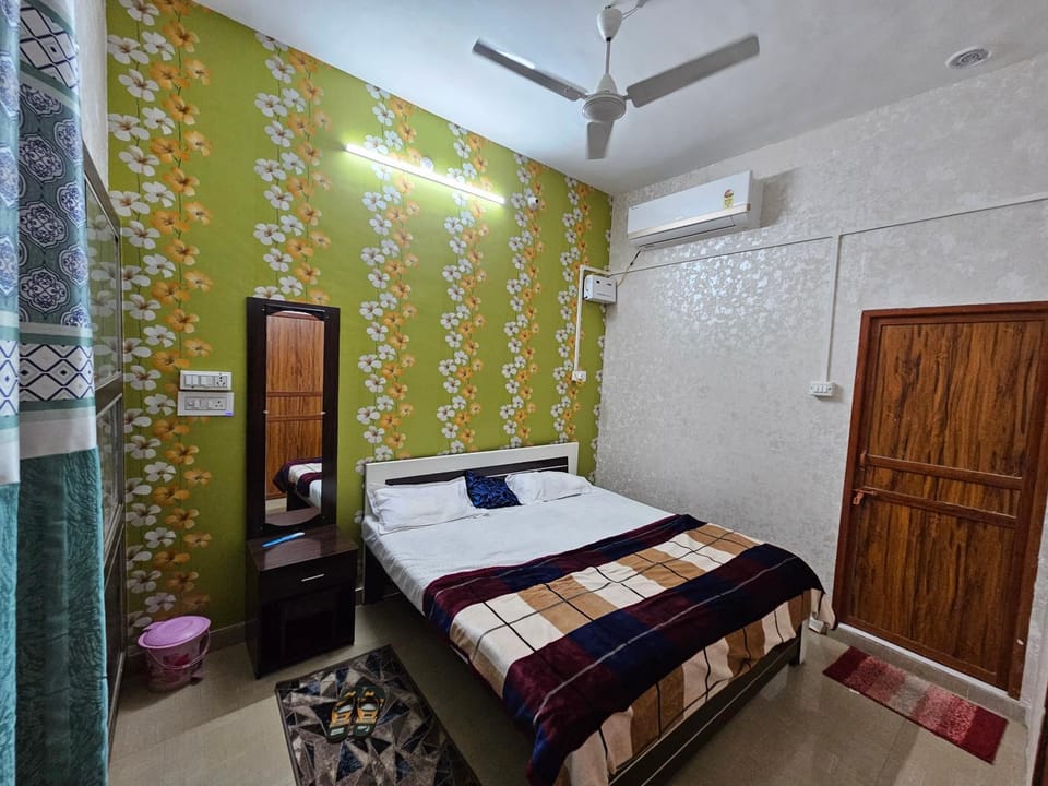 Abhinandan Homestay Hotel in Uttar Pradesh