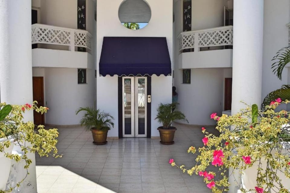 Apartamento Peñon lagos, 4 habitaciones, 4 baños 200 metros Apartment in Girardot