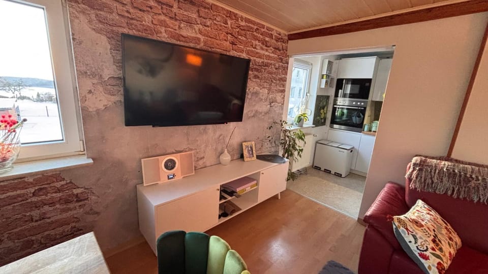 TV and multimedia, Living room