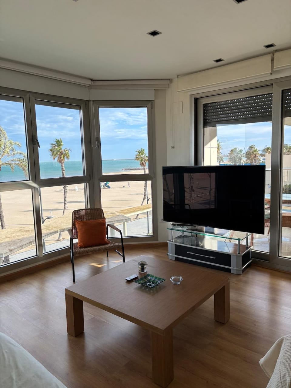 Relaxing Sea View Apartment - Patacona Beach Apartment in Valencia
