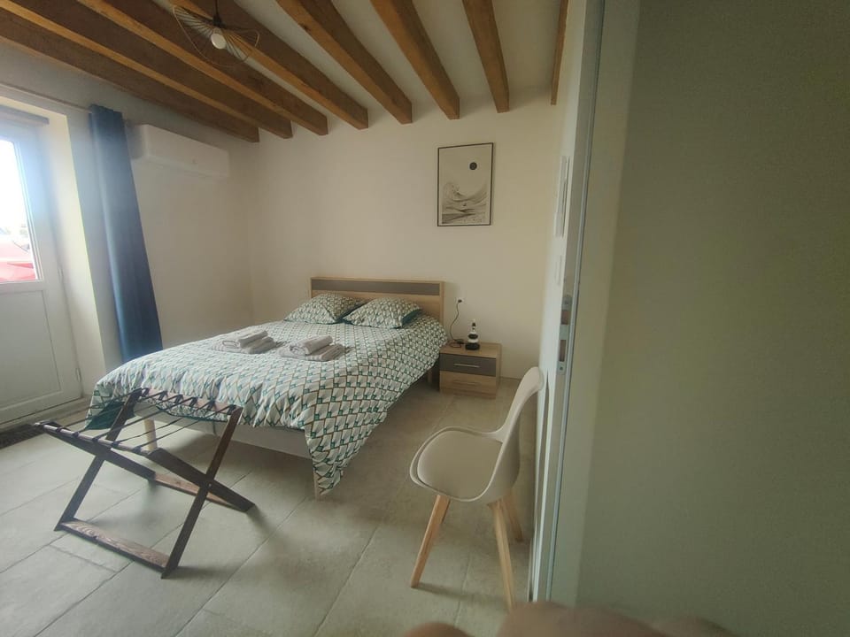 Gîte de la Grosse Pierre - Détente - 20 min du zoo House in Nouvelle-Aquitaine