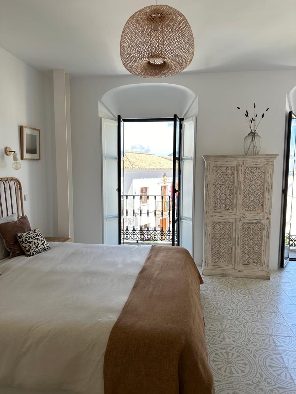 Casa Elsa a house with a story of great love Villa in Zahara de la Sierra