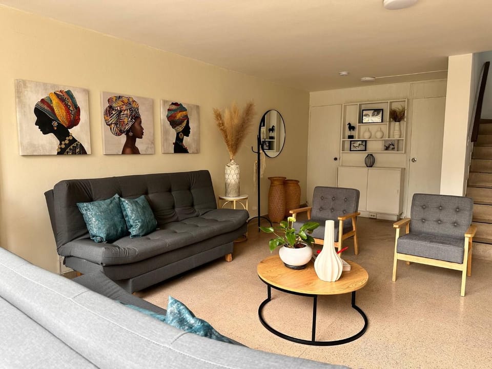 Living room, Decorative detail
