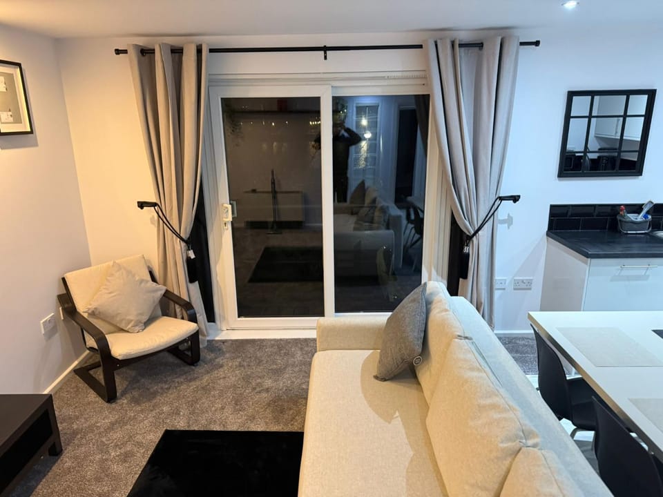 Balcony/Terrace, Living room