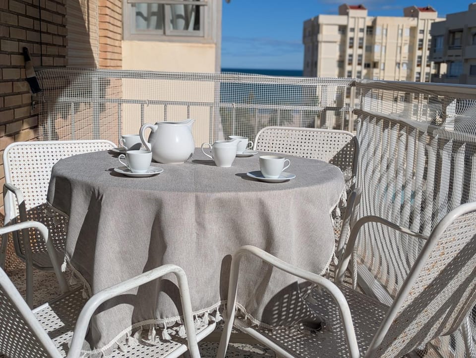 Apartamento Familiar con piscina y Garaje Playa de Gandía con vistas al mar Apartment in Safor