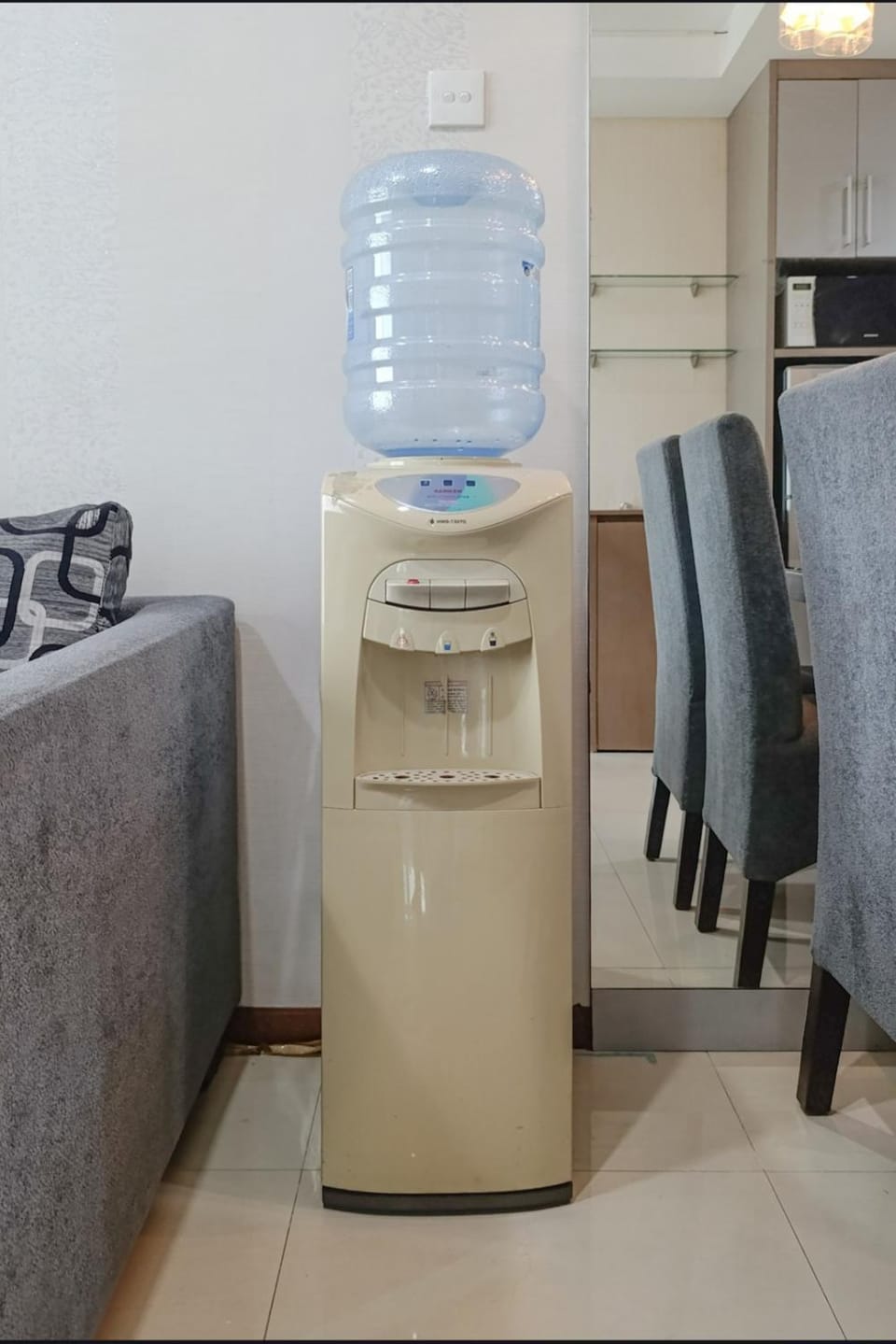 CENTeR JACARTa beside THAMRiN CITY 2Bedroom apartment by3 MALLs 67M very comfortable Apartment in Jakarta