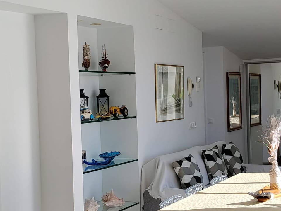 BELLEZA & GLAMUr Apartment in Roses